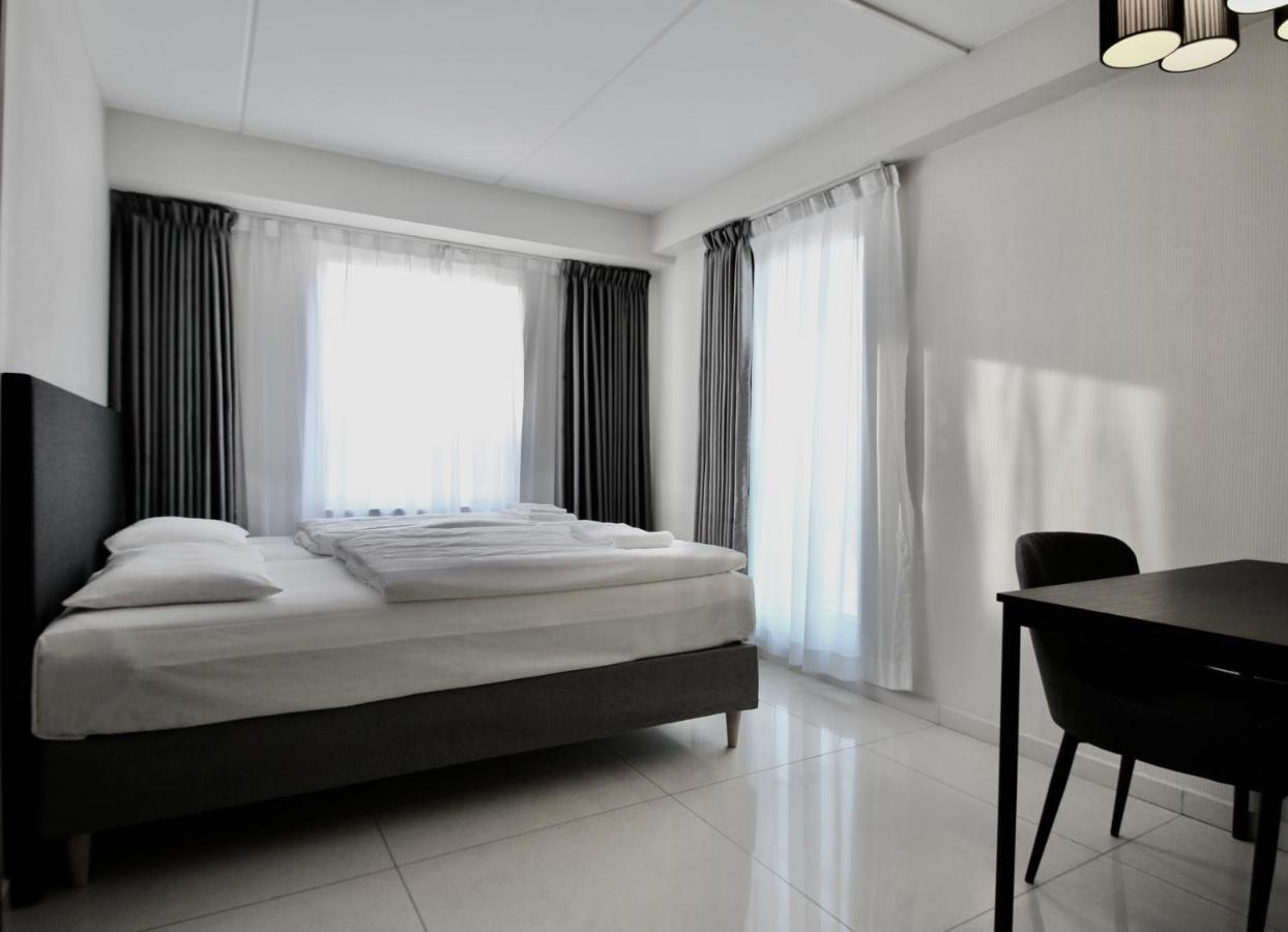 Hotel Super Hotel,